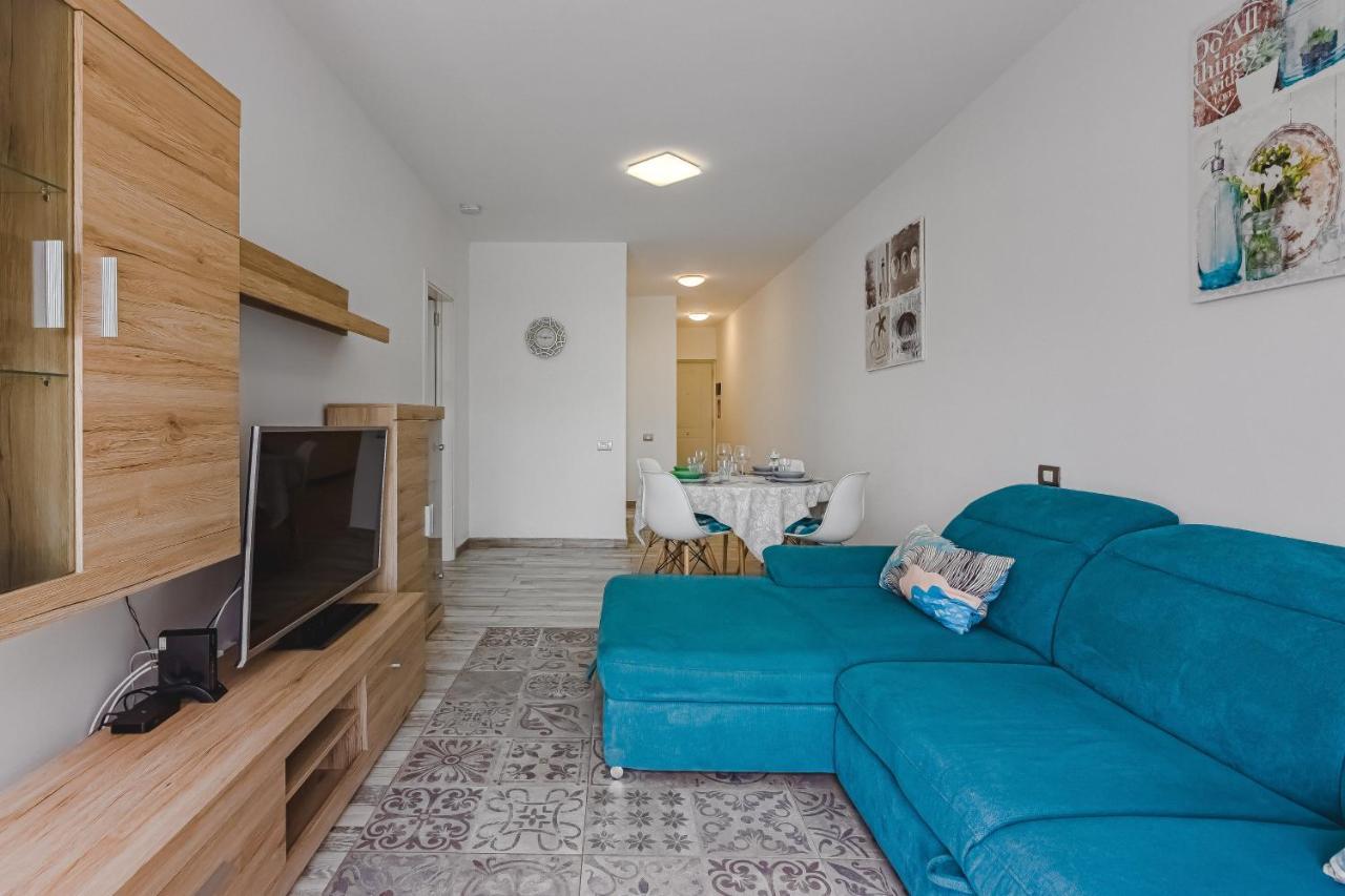 Cozy Apartment In El Duque By Altamarhomes Costa Adeje  Kültér fotó
