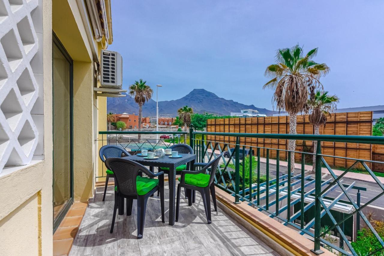 Cozy Apartment In El Duque By Altamarhomes Costa Adeje  Kültér fotó