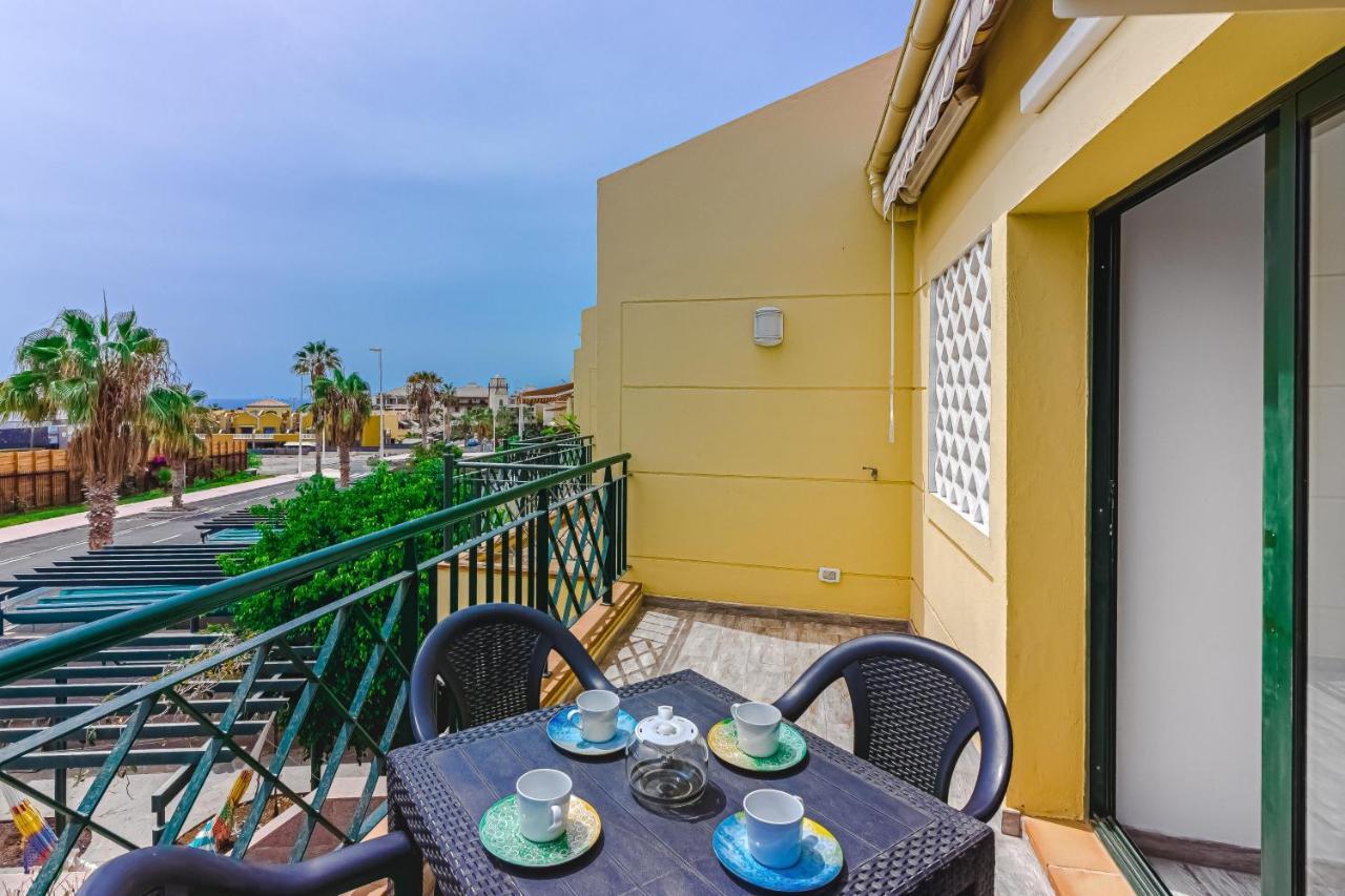 Cozy Apartment In El Duque By Altamarhomes Costa Adeje  Kültér fotó